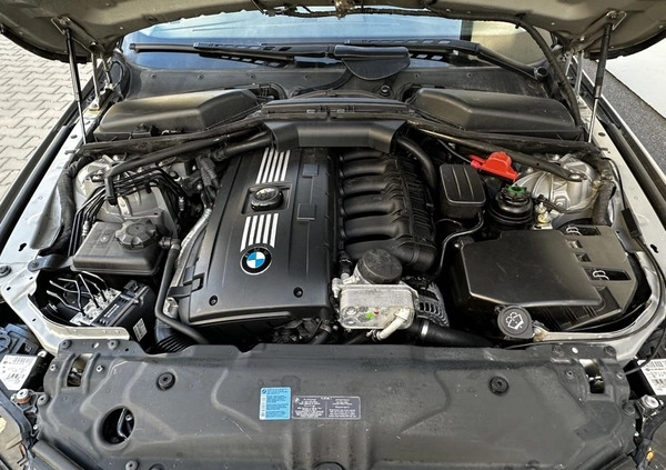 BMW Seria 5 cena 26900 przebieg: 233830, rok produkcji 2008 z Szczecin małe 781